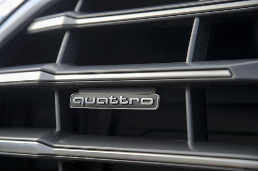 Детали экстерьера Audi Q5 TFSI Quattro S-Line 2017 года  (ZA) (фото 20 из 30)